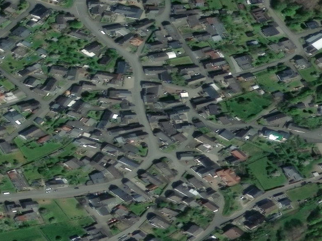 Wohn- und Geschäftshaus in Eschenburg, Simmersbach