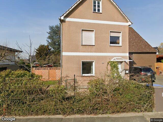 Zwangsversteigerung: luxuriöses Einfamilienhaus in Hiddenhausen, Eilshausen