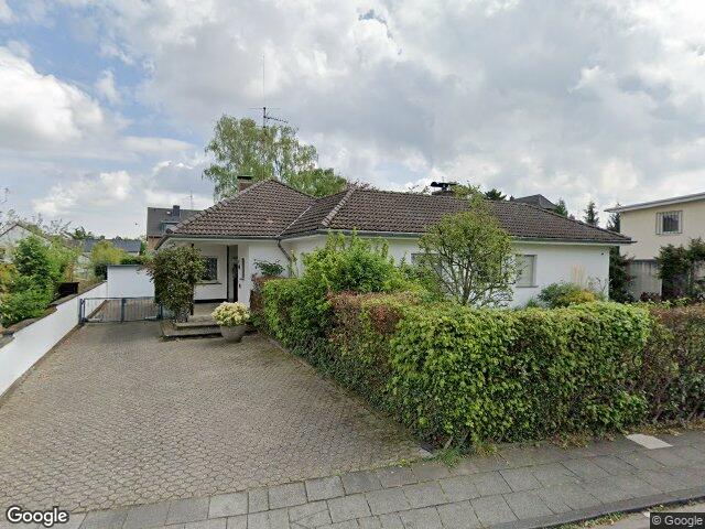 Zwangsversteigerung: Garage, Einfamilienhaus in Köln, Köln-Porz-Wahn