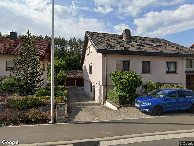 Mehrfamilienhaus in Tiefenthal