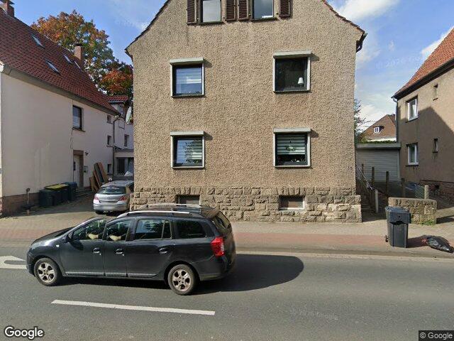 Zwangsversteigerung: Zweifamilienhaus, Garage in Blomberg, Blomberg