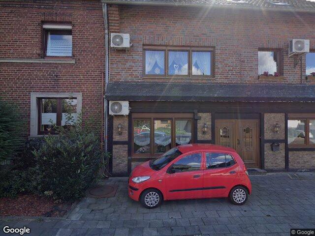 Zwangsversteigerung: Zweifamilienhaus, Garage, Doppelhaushälfte, rückwärtige Anbauten in Jüchen, Hochneukirch