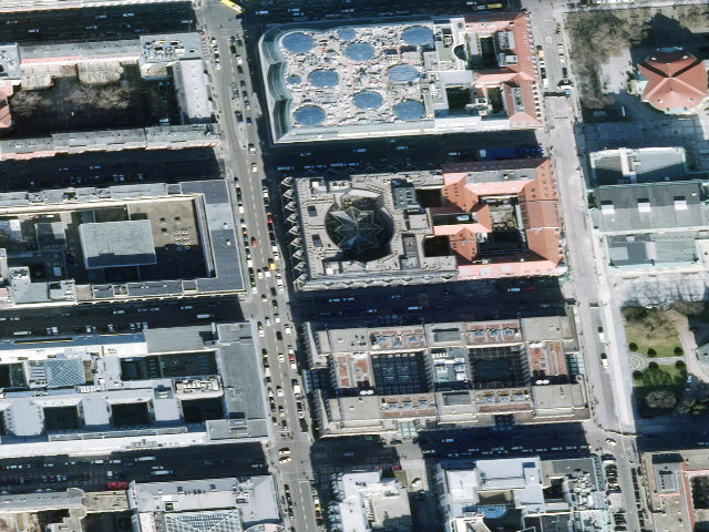 Wohn- und Geschäftshaus in Berlin, Mitte