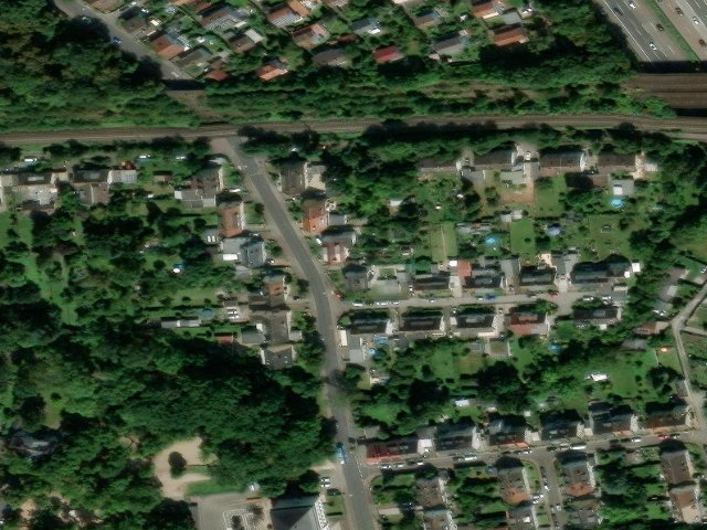 Doppelhaushälfte in Frankfurt am Main, Griesheim