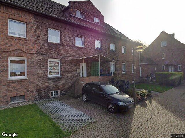 Zwangsversteigerung: Sonstiges, Sonstiges, Sonstiges, Reihenhaus in Duisburg, Beeckerwerth