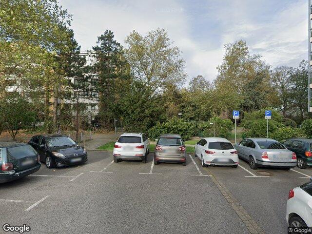 Zwangsversteigerung: Eigentumswohnung (3 bis 4 Zimmer) in Duisburg, Homberg-Hochheide