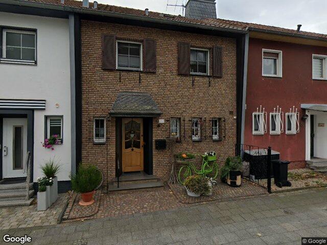Zwangsversteigerung: Einfamilienhausreihenhaus in Duisburg, Homberg-Hochheide