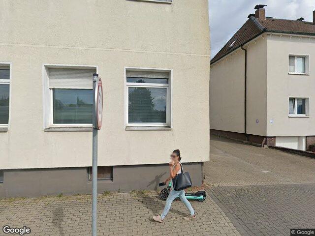 Zwangsversteigerung: Mehrfamilienhaus und Hofgebäude in Bochum, Altenbochum