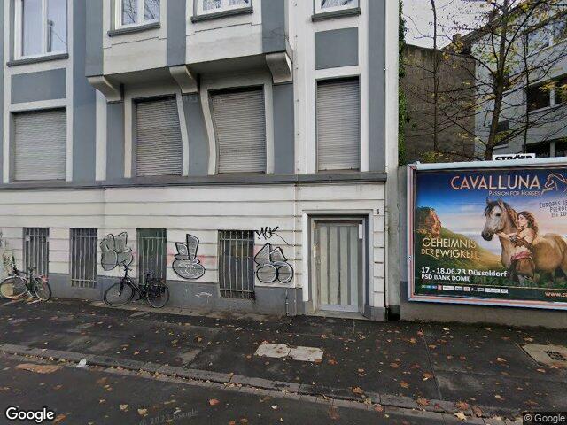Zwangsversteigerung: Eigentumswohnung (3 bis 4 Zimmer) in Krefeld, Stadtmitte