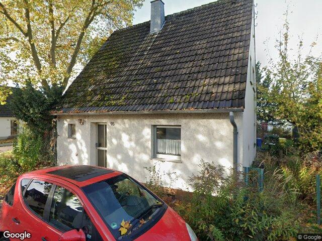 Zwangsversteigerung: Einfamilienhaus in Neuss, Reuschenberg